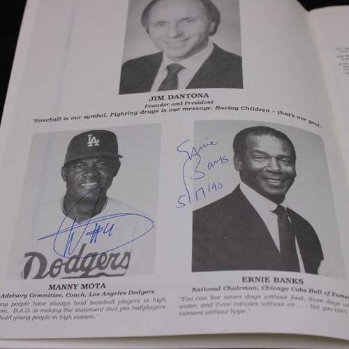 1990 dodgers 13 signed - dodgers,